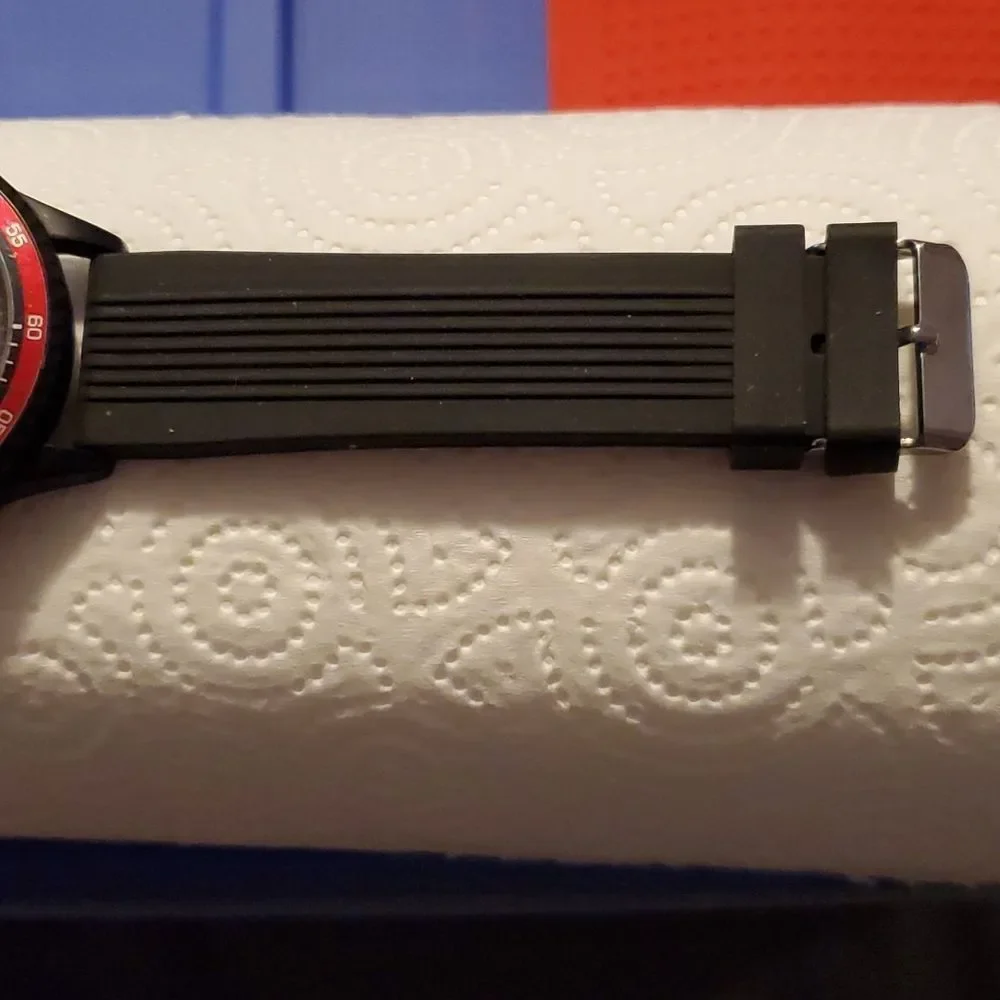 Marvel‎ Deadpool Wristwatch Black Red Case Indiglo Black Silicone Band Analog